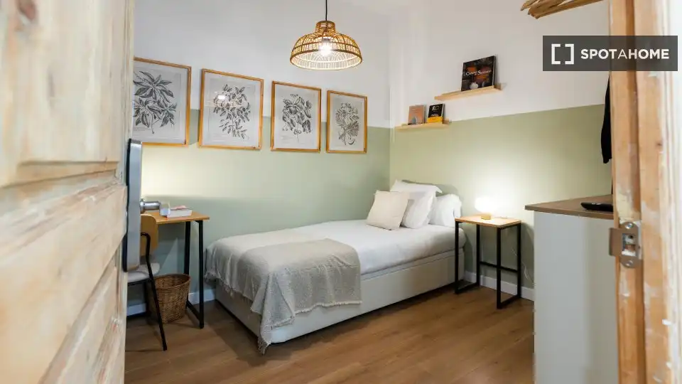 Habitación 75 m², Barcelona