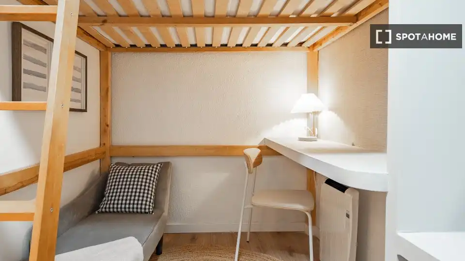 Habitación 75 m², Barcelona