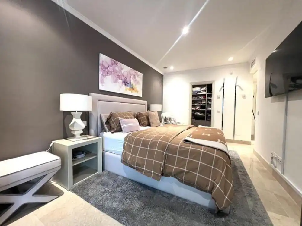 Piso de 230 m² en Marbella