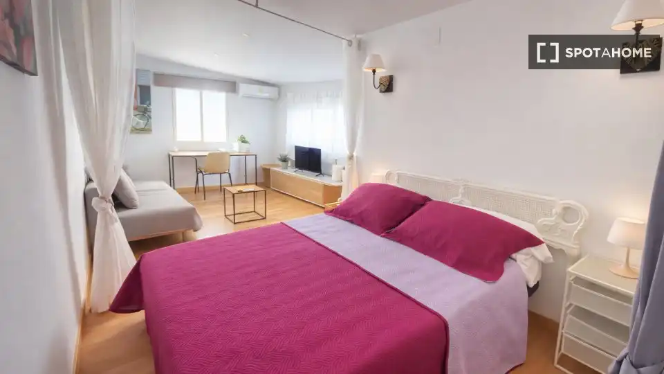 Habitación 52 m², Alicante