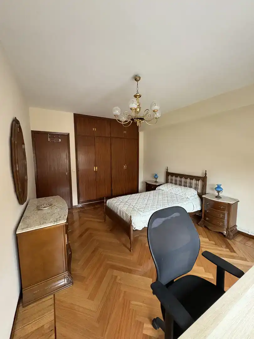 Piso de 120 m² en Pontevedra