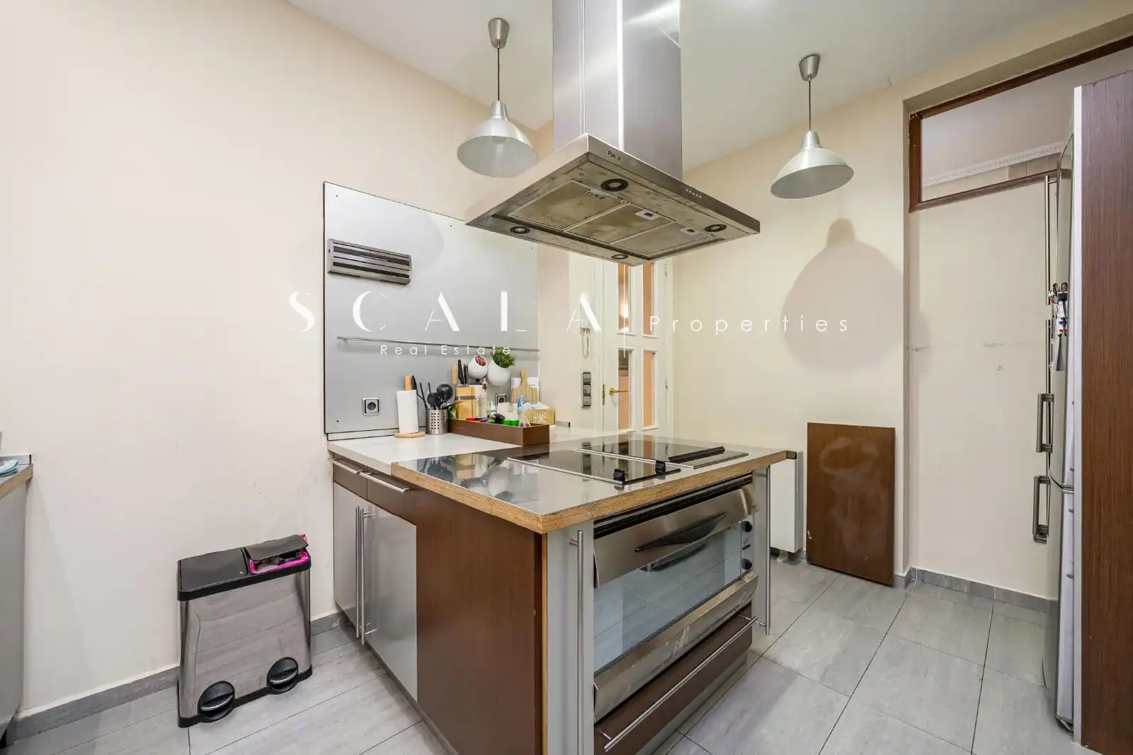 Wohnung 111 m² in Madrid