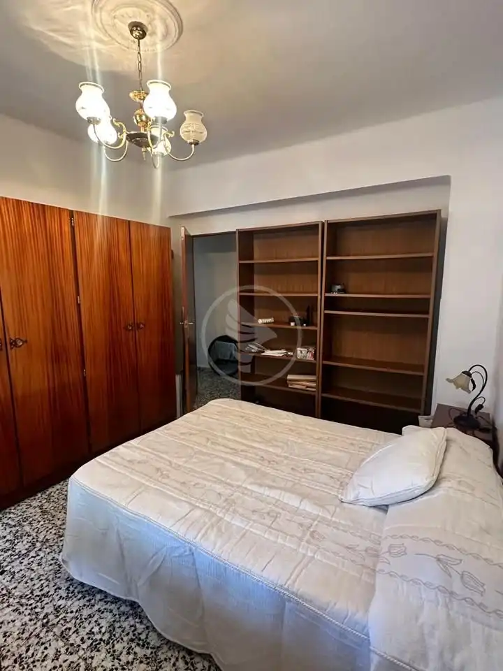 Piso de 105 m² en Linares