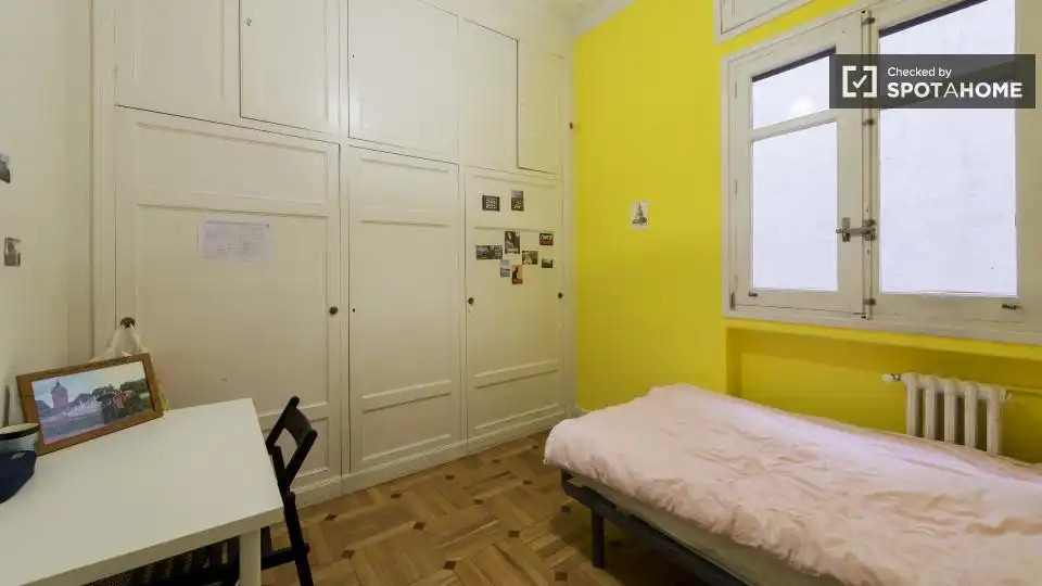 Habitación 150 m², Madrid