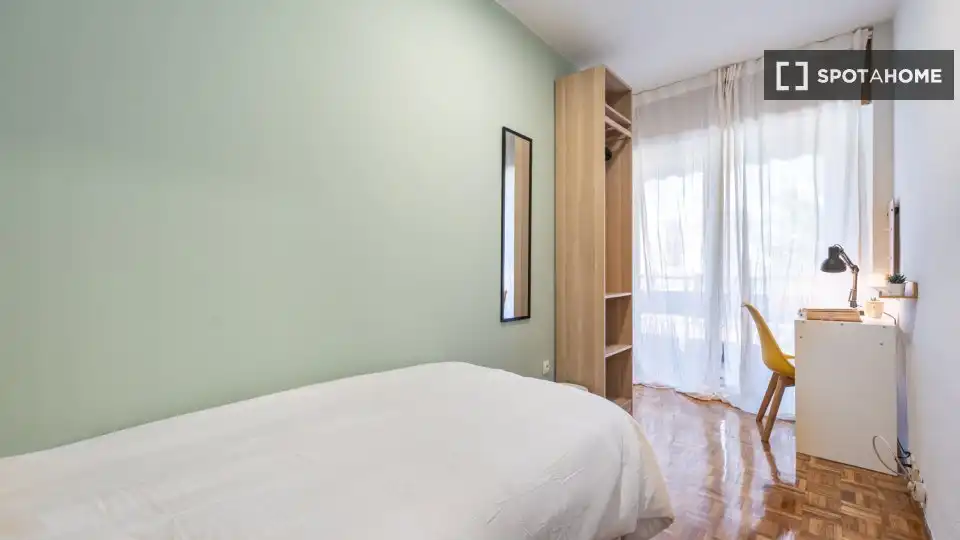 Habitación 159 m², Madrid