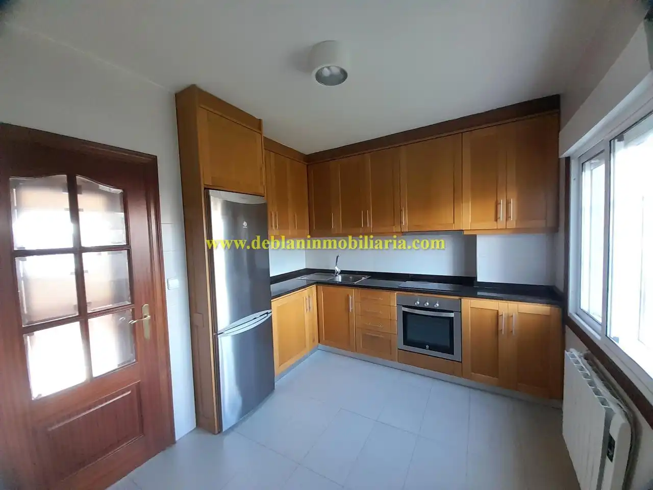 Piso de 90 m² en Tui