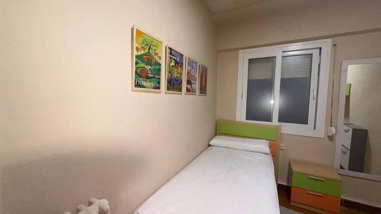 Piso de 95 m² en Ourense