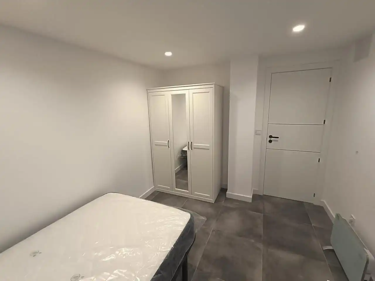 Habitación 79 m², Ourense
