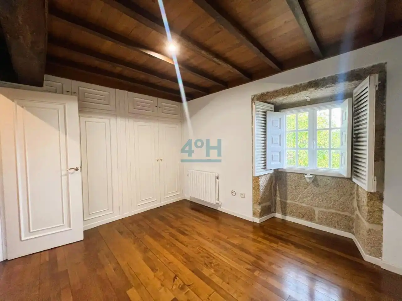 Casa de 590 m² a San Cibrao das Viñas