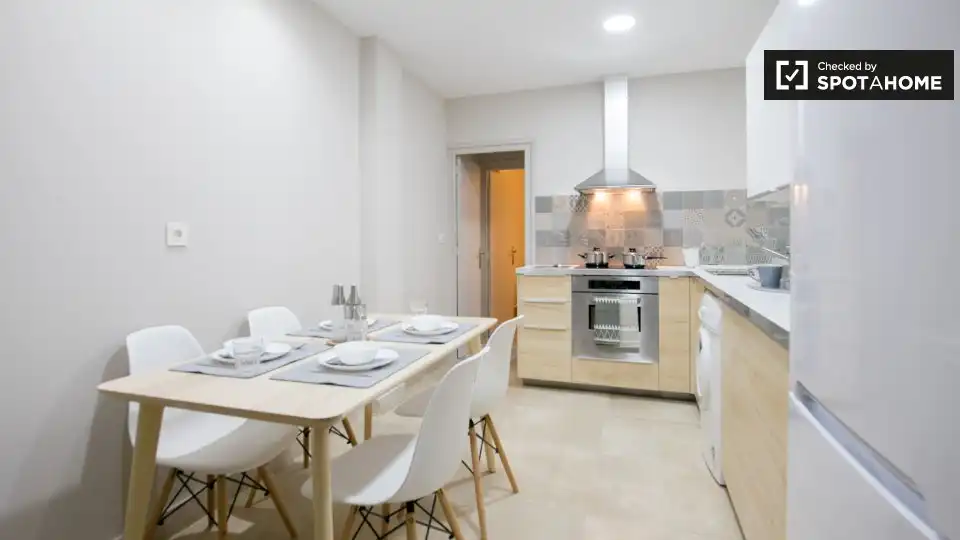 Habitación 138 m², Bilbao