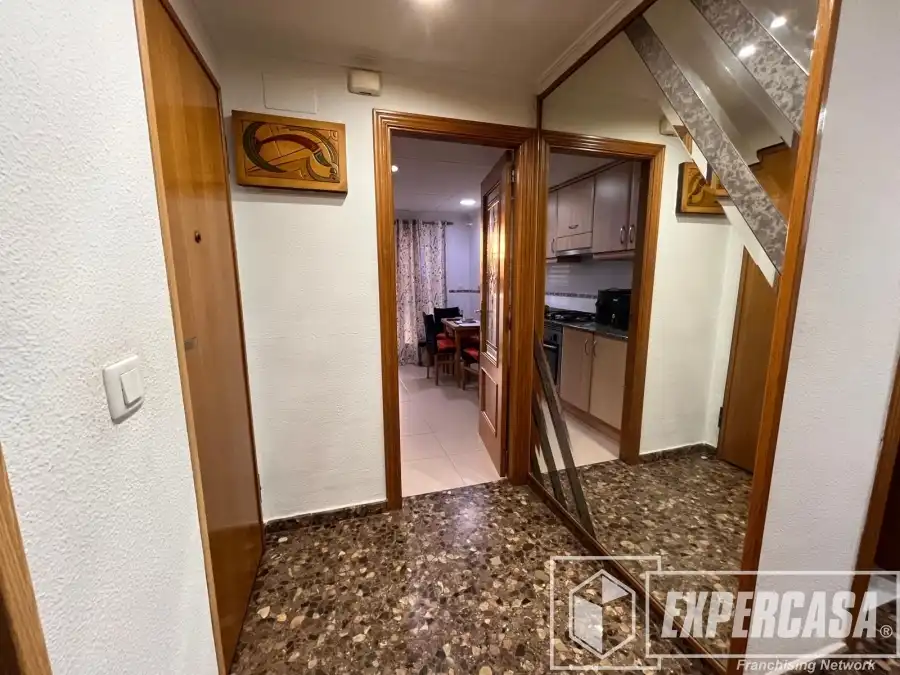 Wohnung 102 m² in Valencia