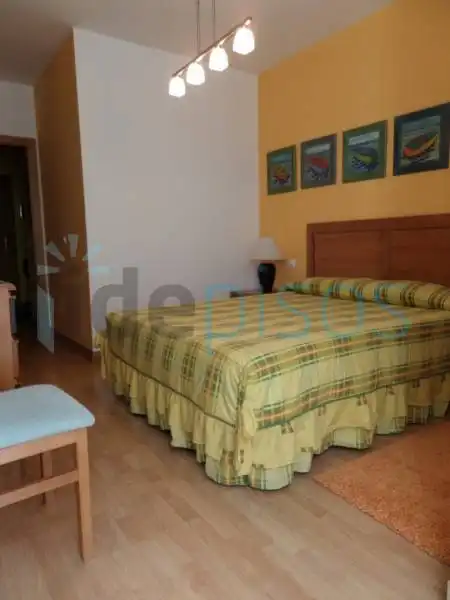 Piso de 60 m² en Santander