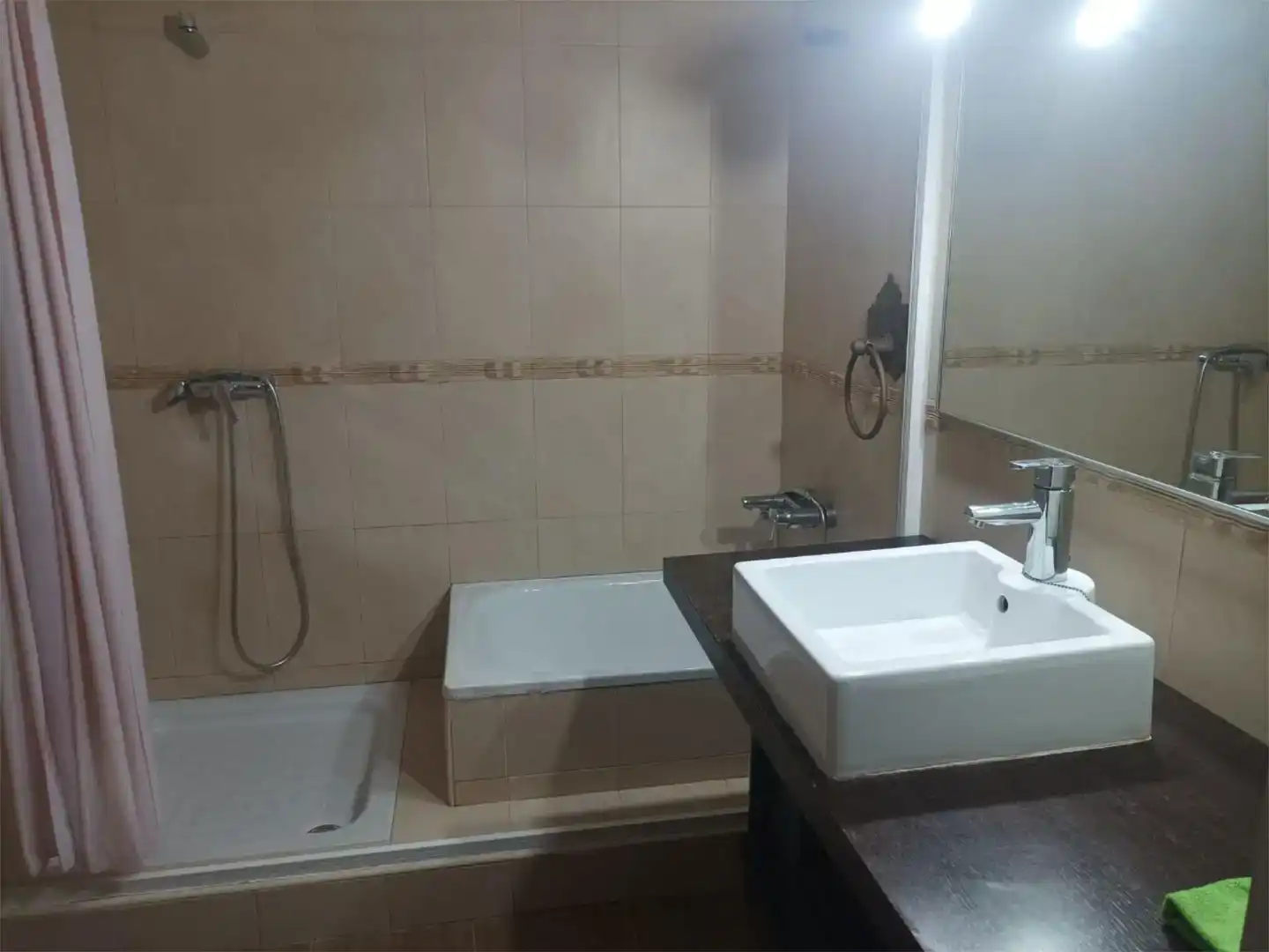 Piso de 100 m² en Almería