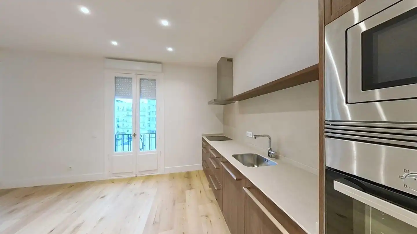 Wohnung 86 m² in Madrid