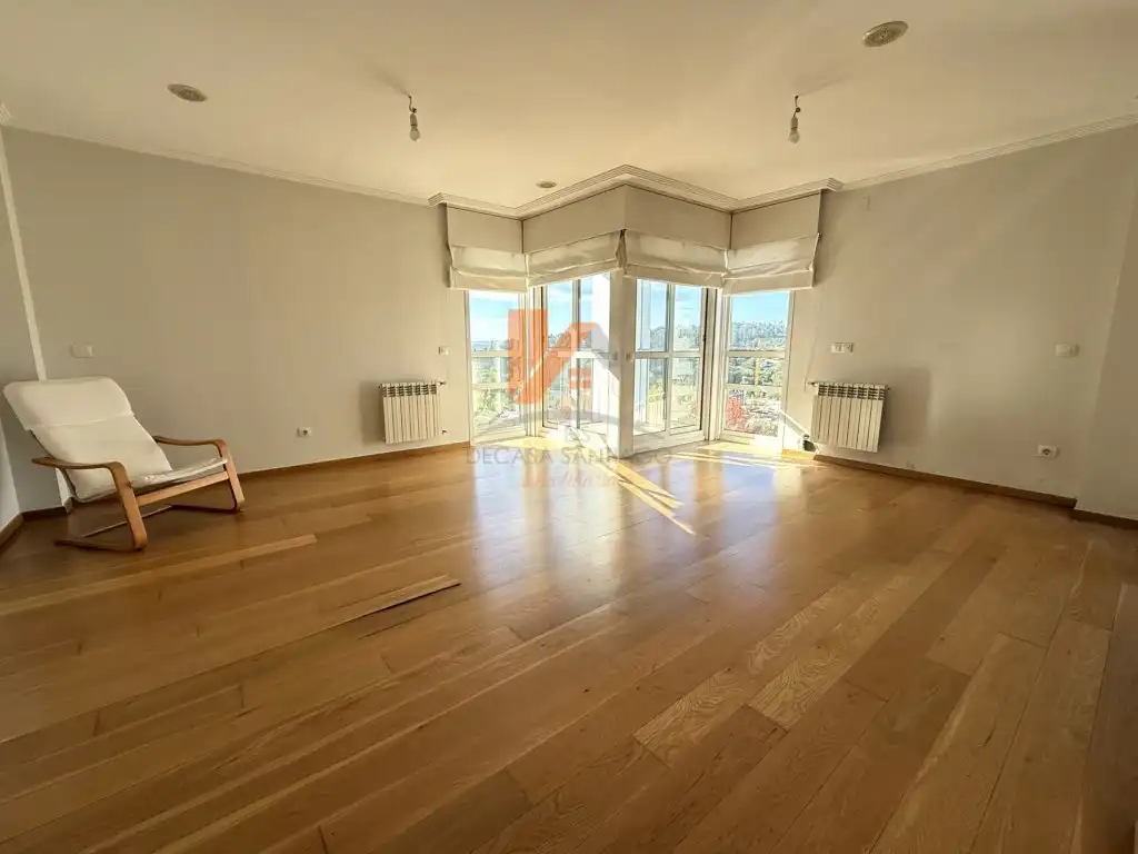 Pis de 138 m² a Santiago de Compostel·la