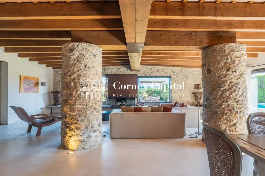 Casa de 855 m² en Pals