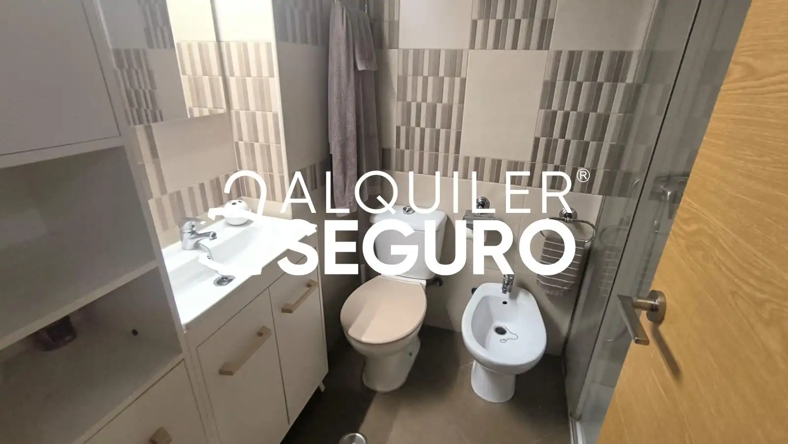 Piso de 80 m² en Sevilla
