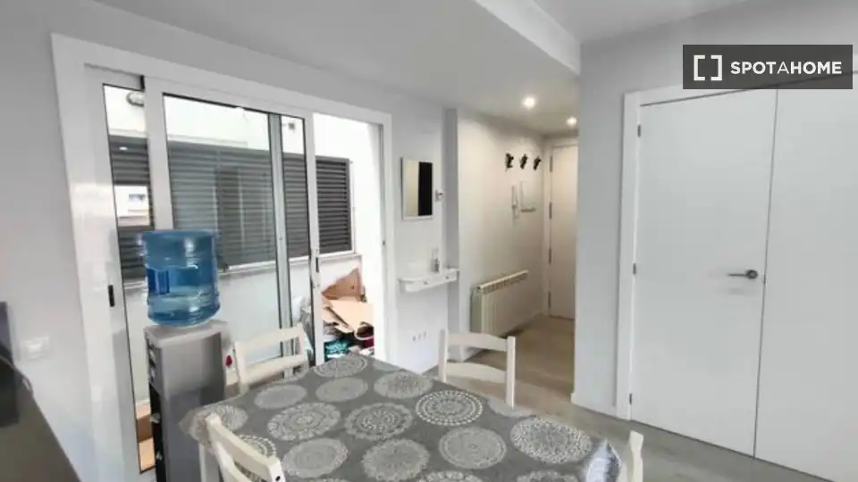 Habitación en alquiler, l'Hospitalet de Llobregat