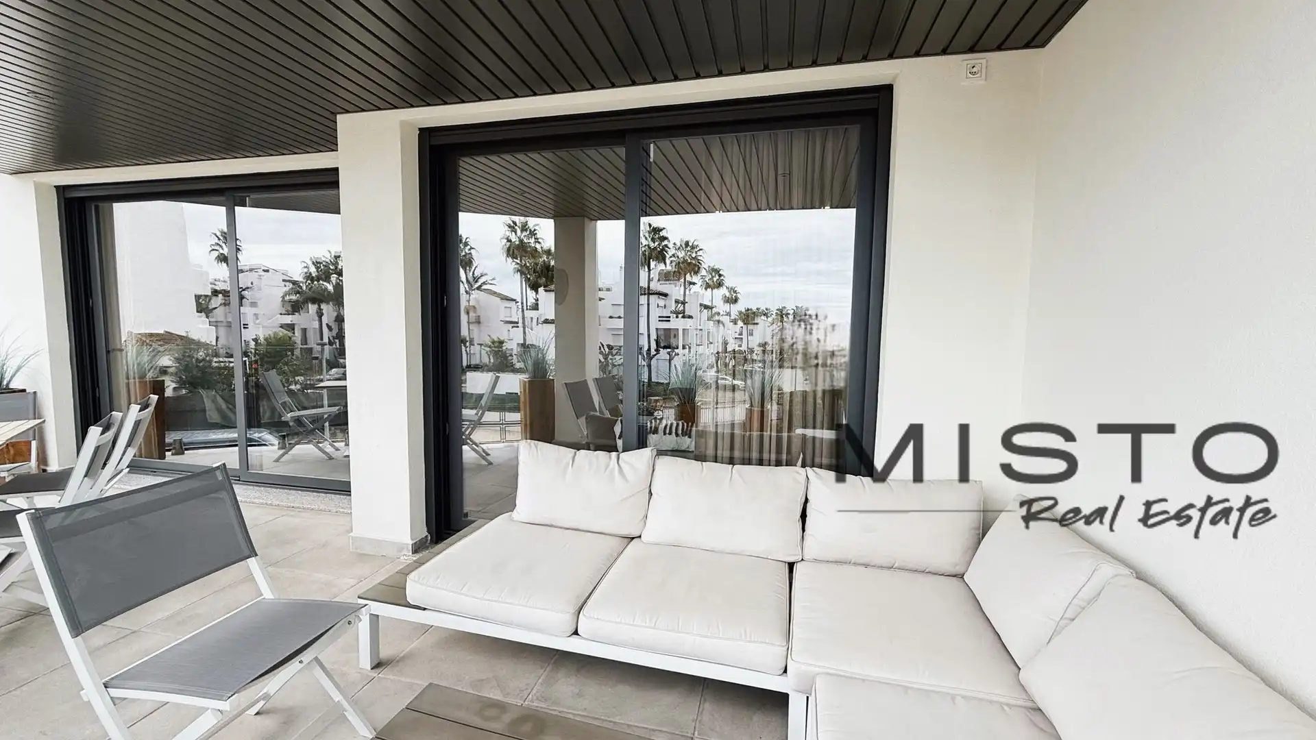 Pis de 101 m² a Estepona