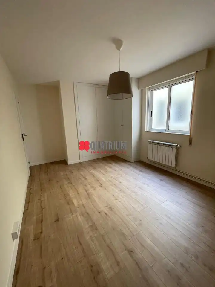 Piso de 80 m² en Santiago de Compostela