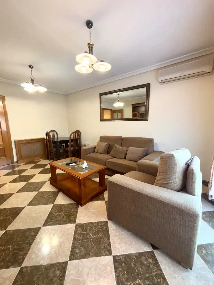 Piso de 151 m² en Plasencia