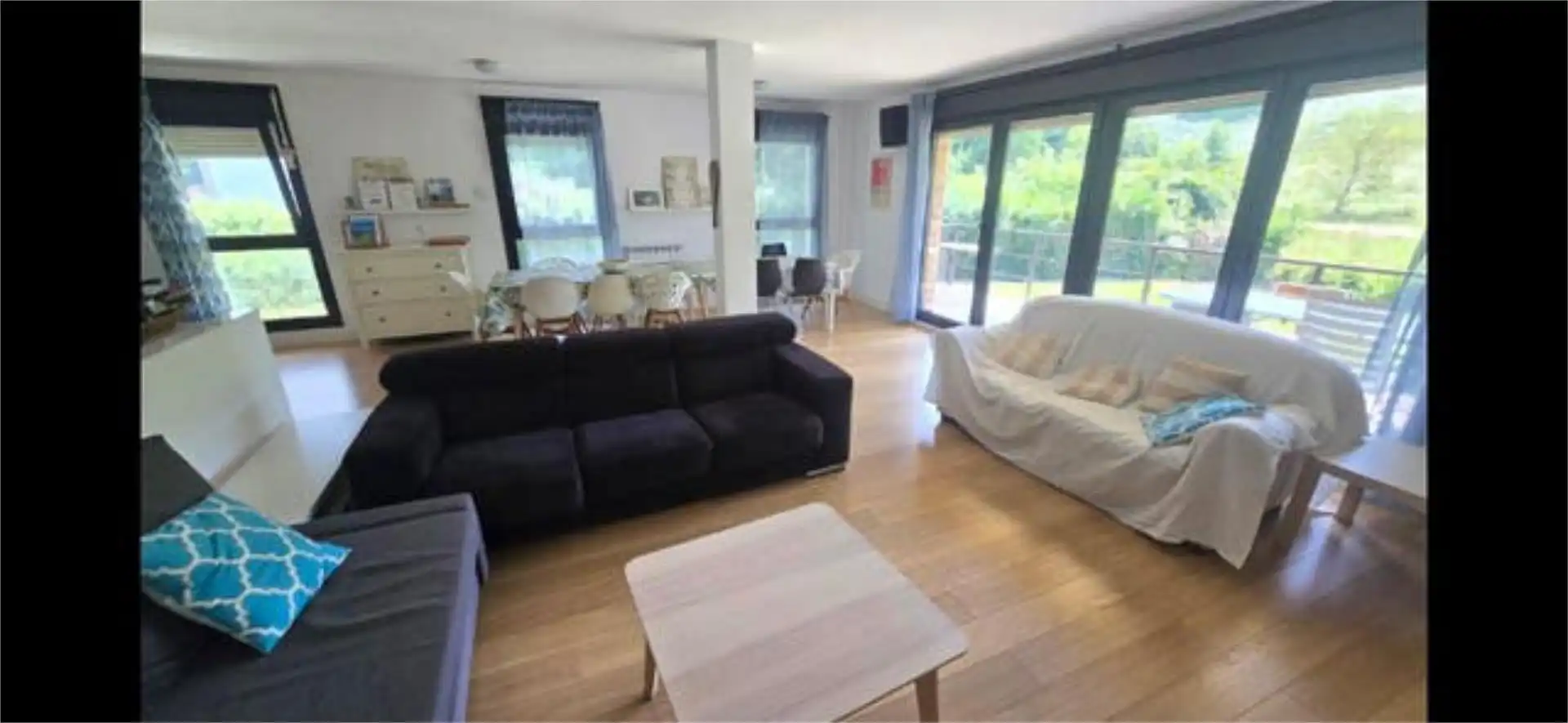Casa de 300 m² en Ibarrangelu