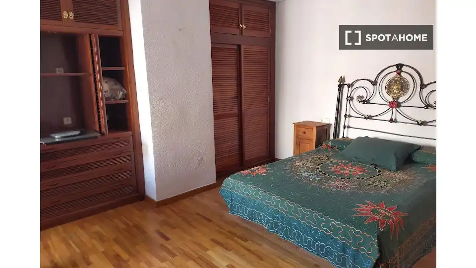 Habitación 196 m², Murcia