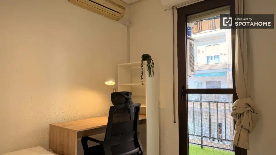 Habitación 100 m², Valencia