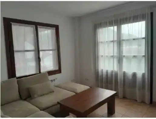 Casa de 80 m² en Val de San Vicente