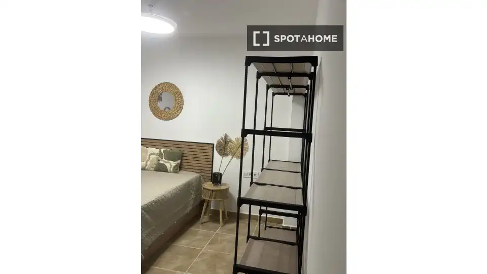 Habitación 58 m², Santa Pola