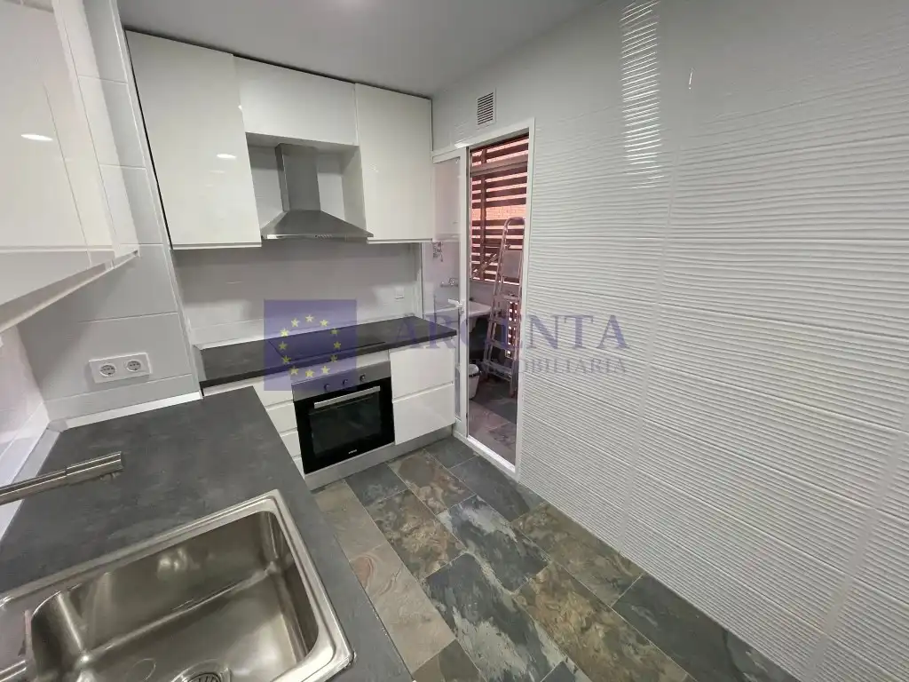 Piso de 90 m² en Cáceres