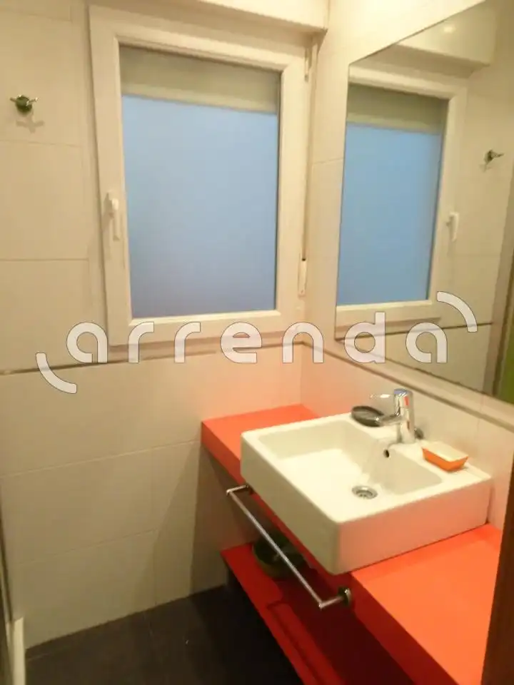 Piso de 70 m² en Santander