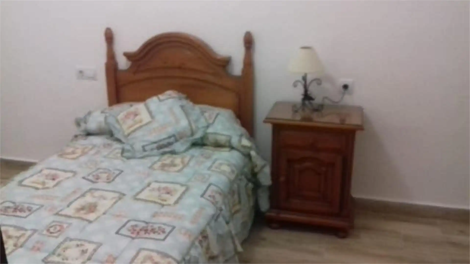 Pis de 90 m² a Carmona