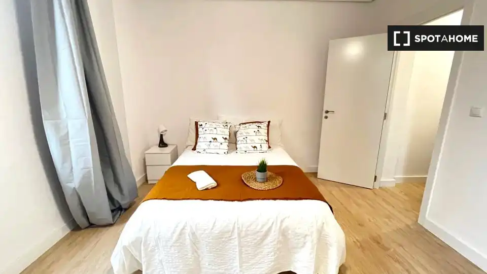 Habitación 100 m², Valencia