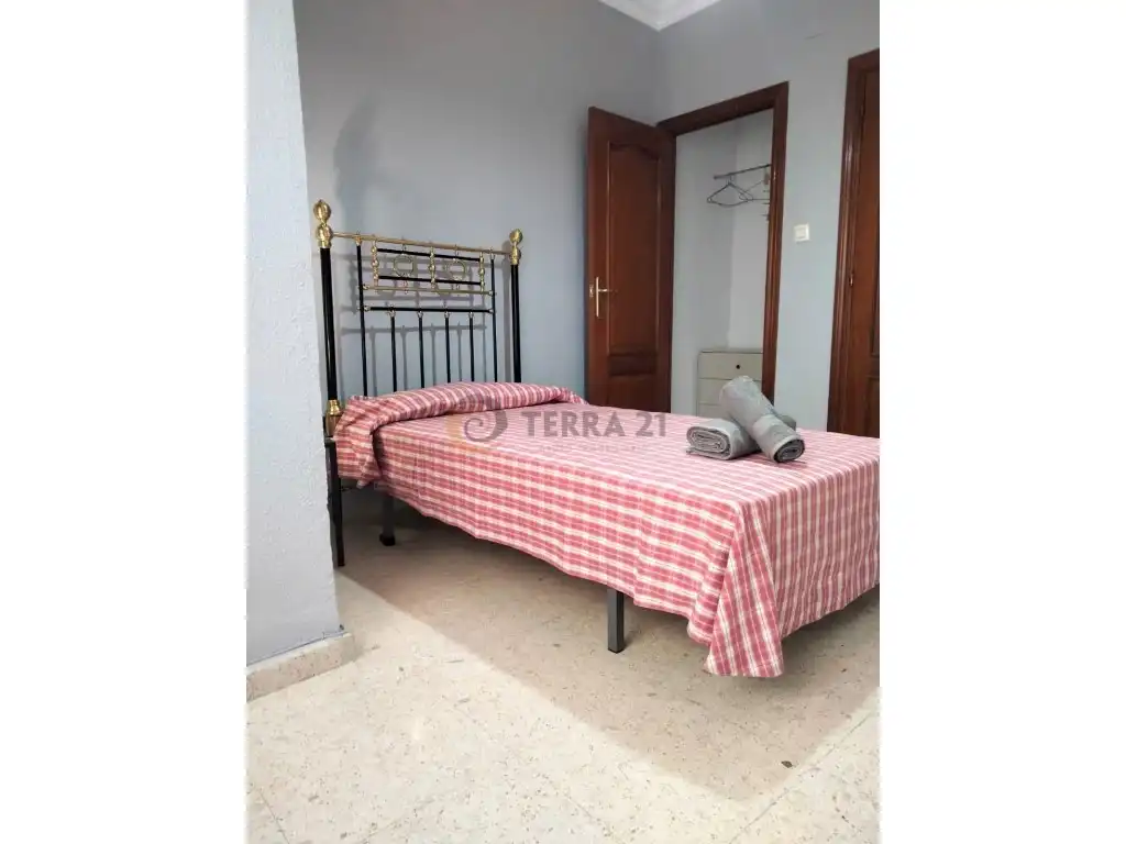 Piso de 90 m² en Jaén