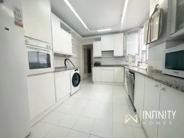 Piso de 210 m² en Bilbao