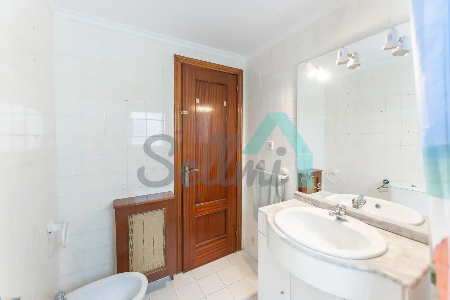 Piso de 80 m² en Oviedo