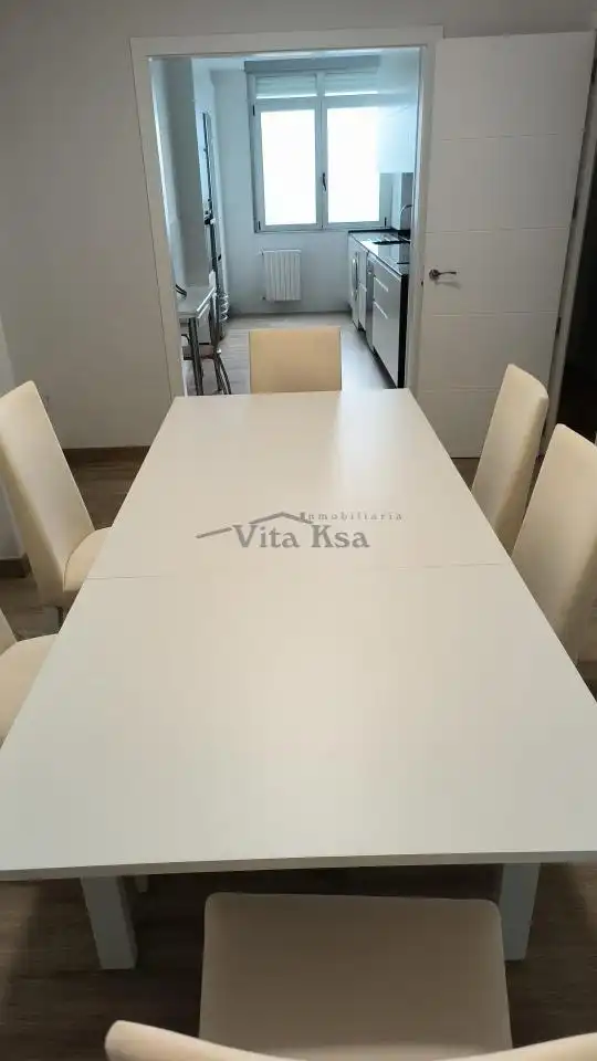 Piso de 142 m² en Ourense