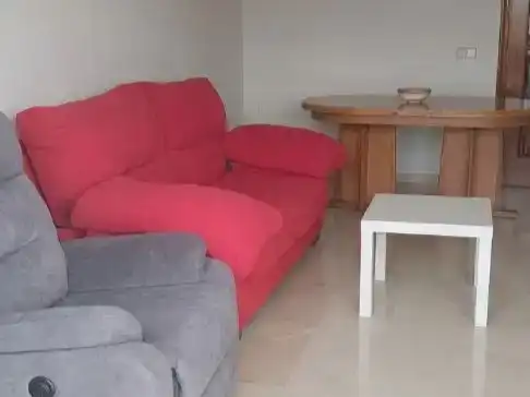 Habitación 80 m², Almería