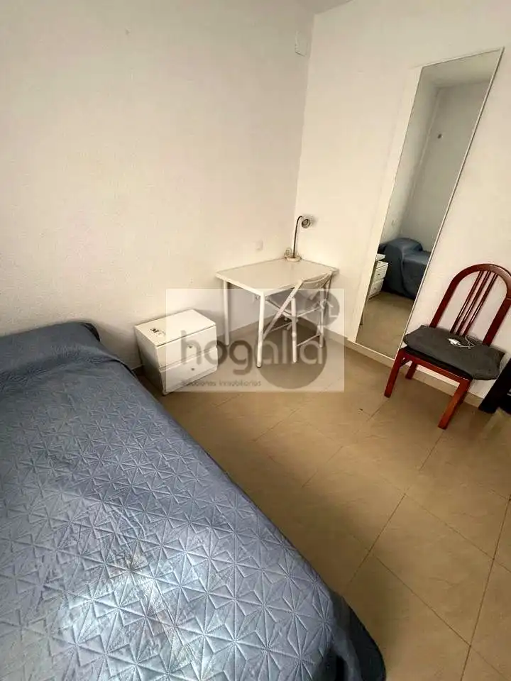 Piso de 65 m² en Sevilla