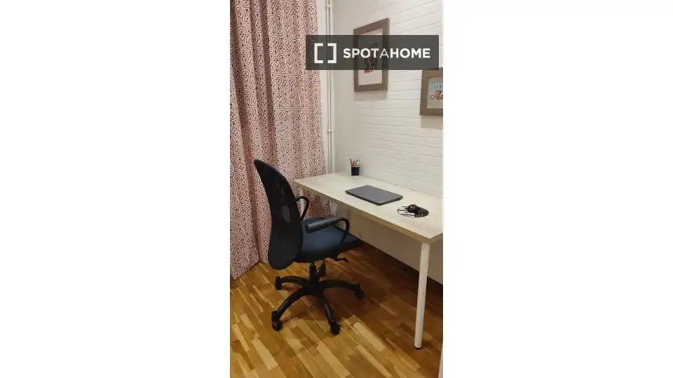 Habitació de lloguer, Barcelona