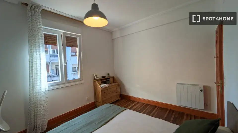 Habitación 86 m², Bilbao