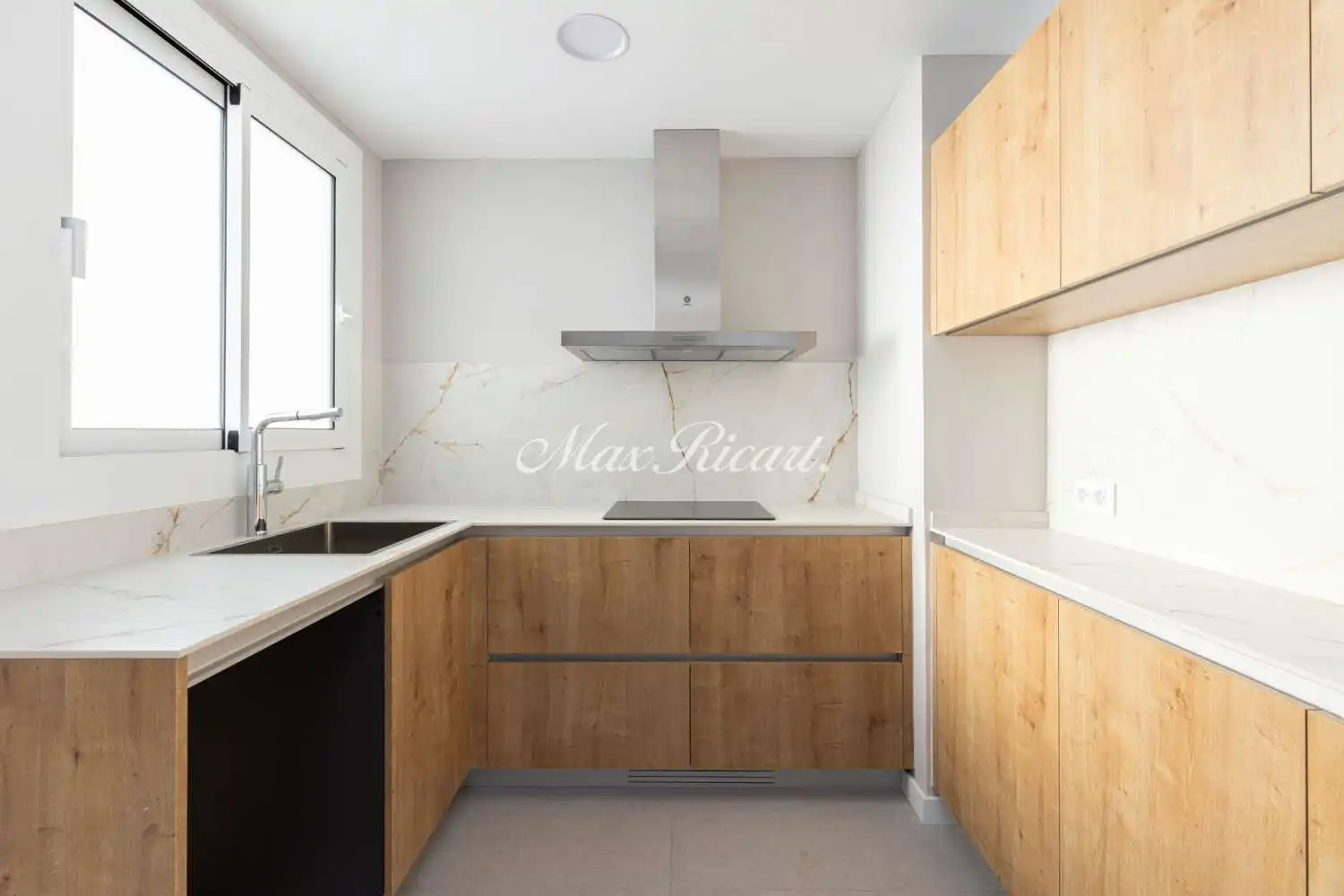 Wohnung 237 m² in Barcelona