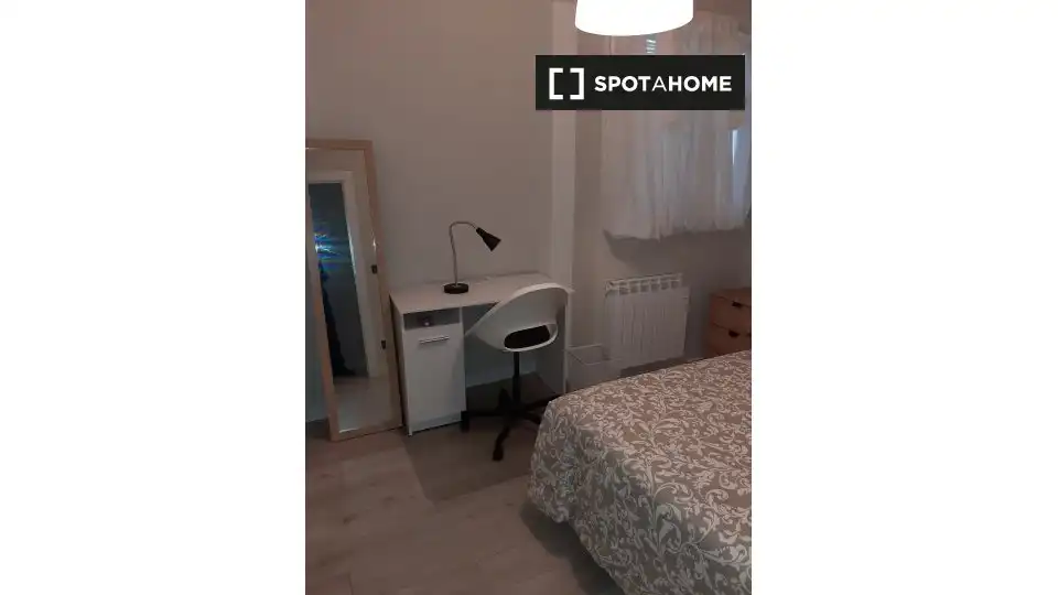 Habitación 92 m², Zaragoza