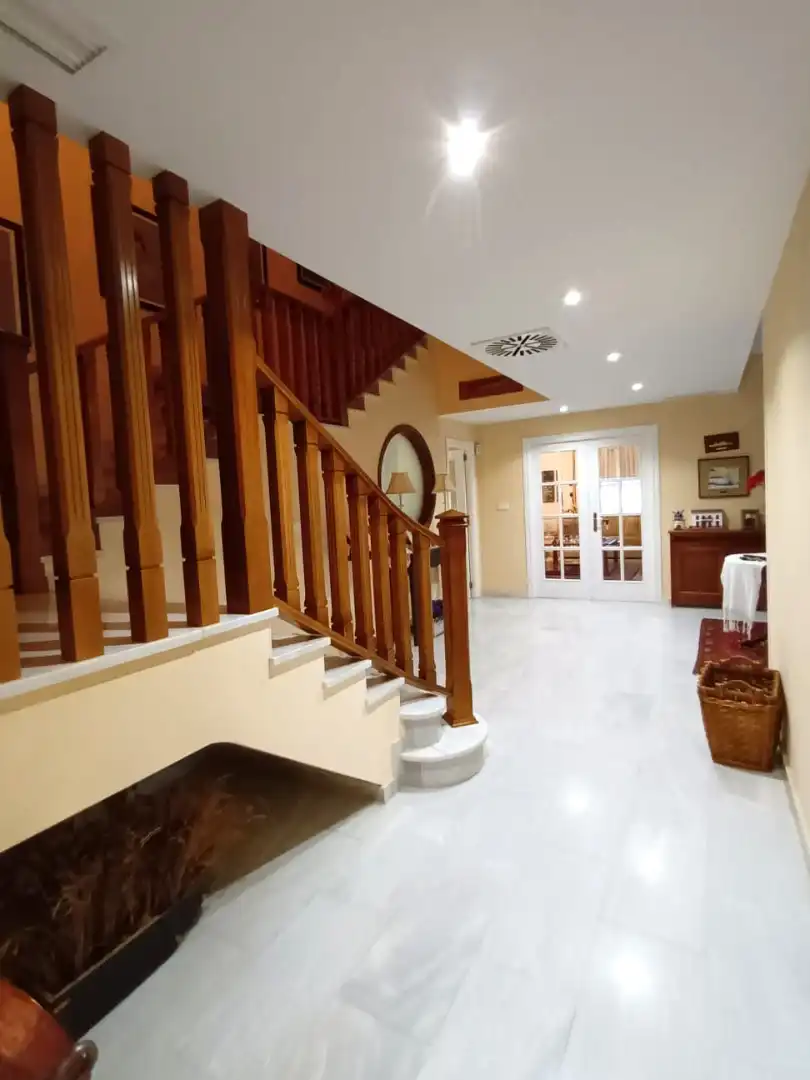 Flat 700 m² in Badajoz