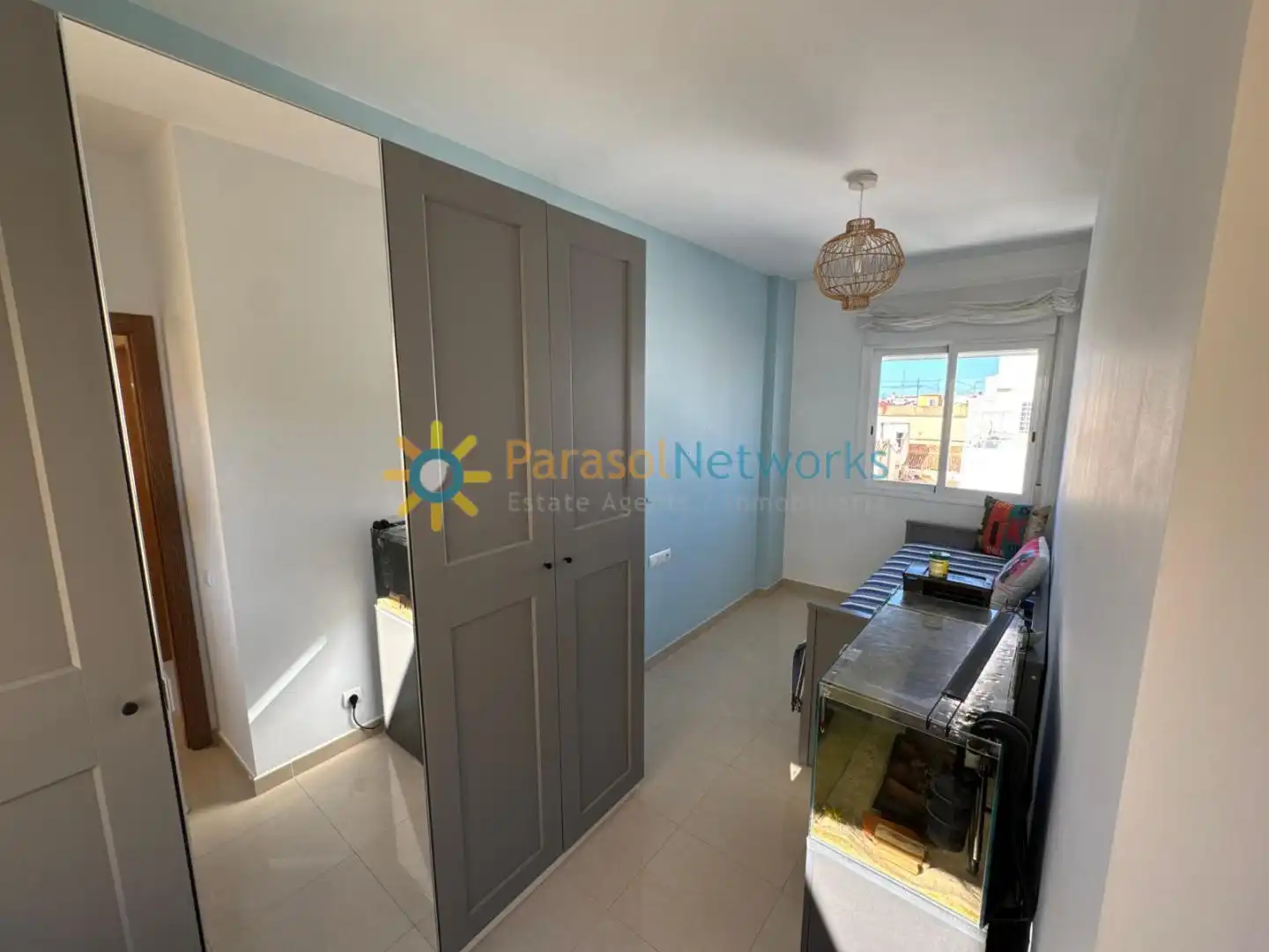 Piso de 90 m² en Oliva