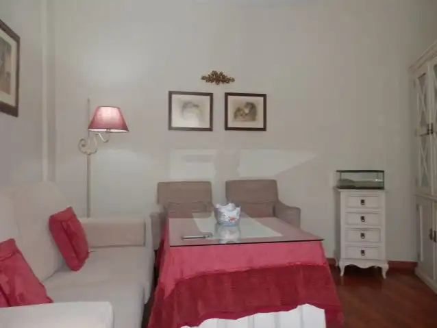 Piso de 50 m² en Sevilla