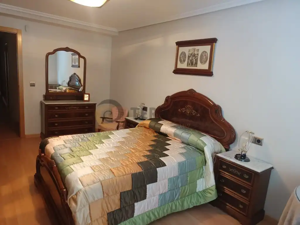 Piso de 130 m² en Jaén