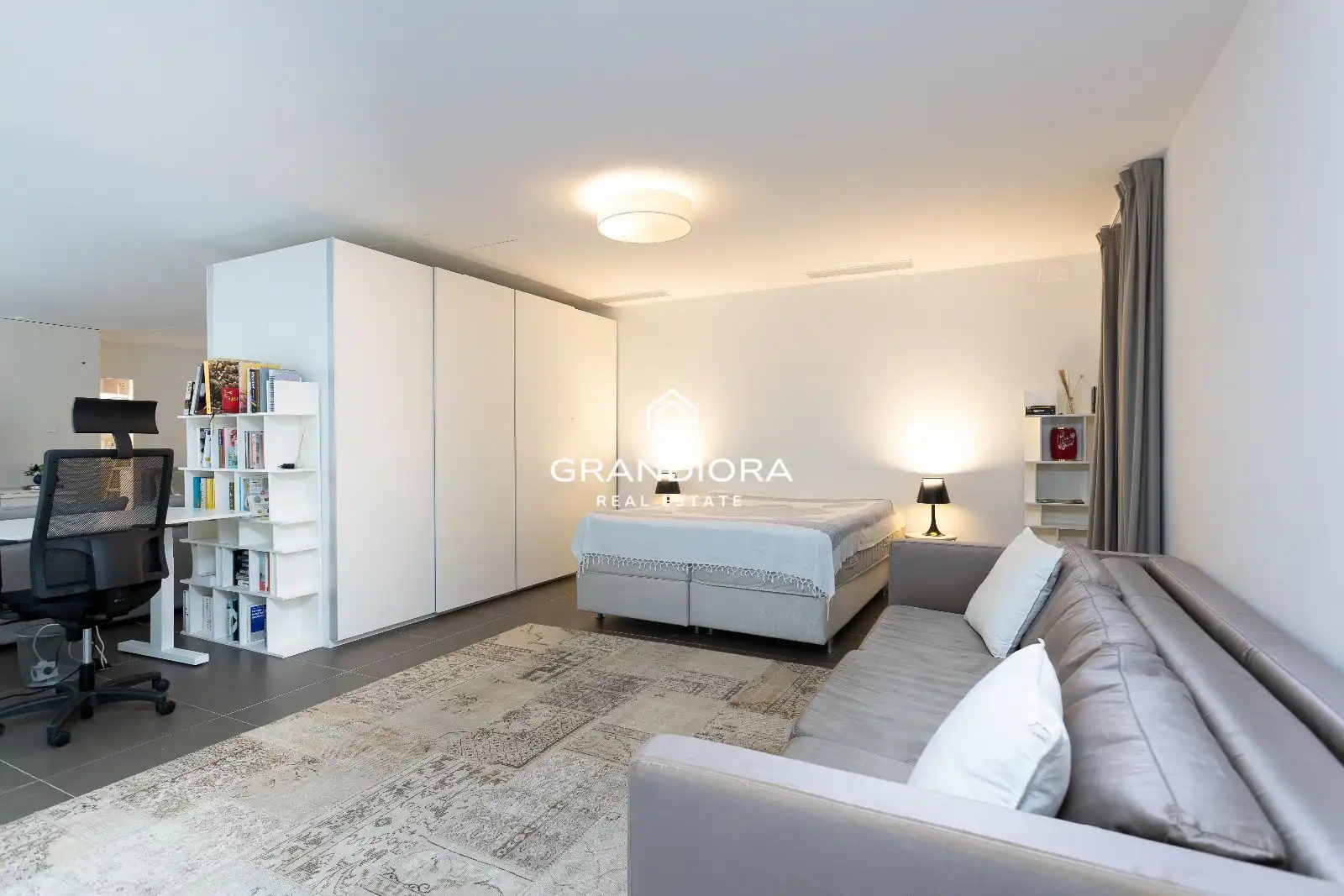 Piso de 450 m² en Población de Arroyo