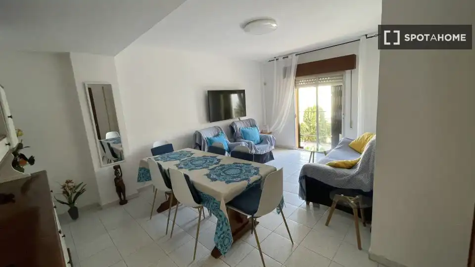 Habitación 130 m², Almería
